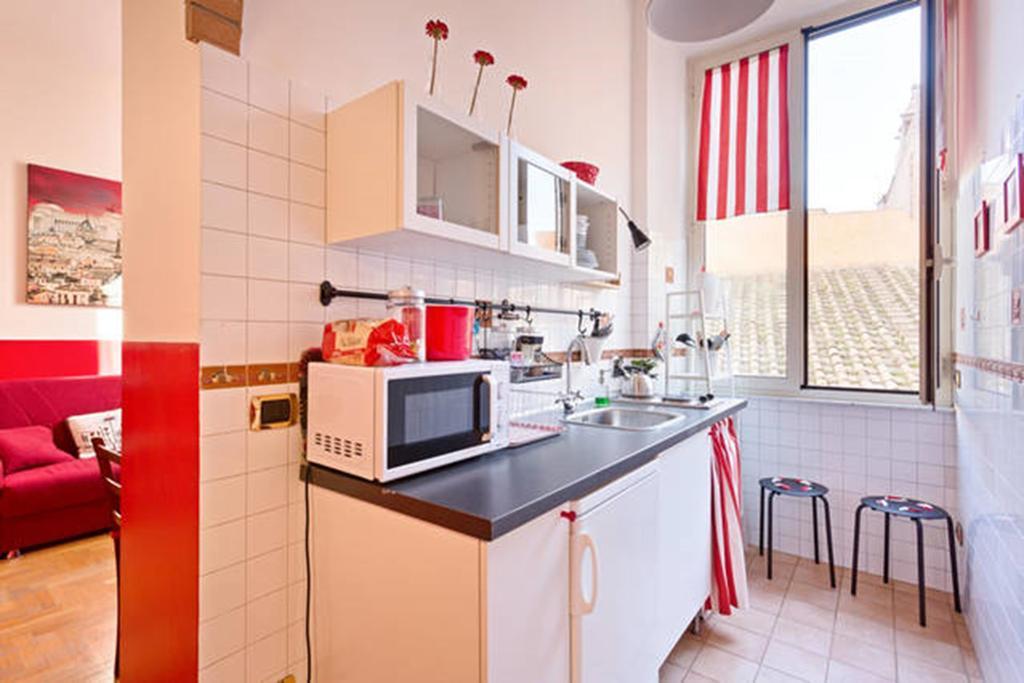 Colosseo Apartment *